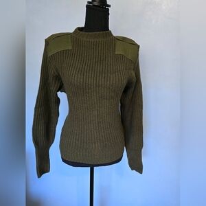 Vntg DSCP Valor Collection Wool Sweater Size 36 Small Green